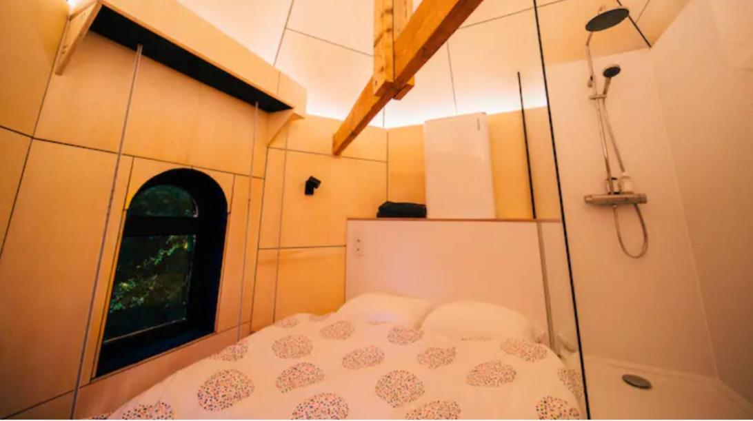 Hotel Le Pigeonnier - Tinyhouse En Plein Centre De Lieja Exterior foto